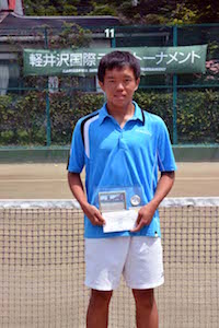 男子シングルス18歳以下準優勝　大山　恭史朗選手