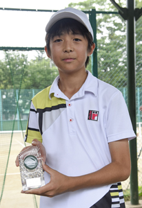男子シングルス14歳以下準優勝　平沼　光太郎選手