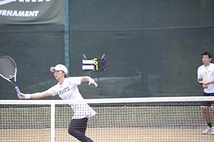 混合ダブルス決勝 清水選手の選手のポーチ
